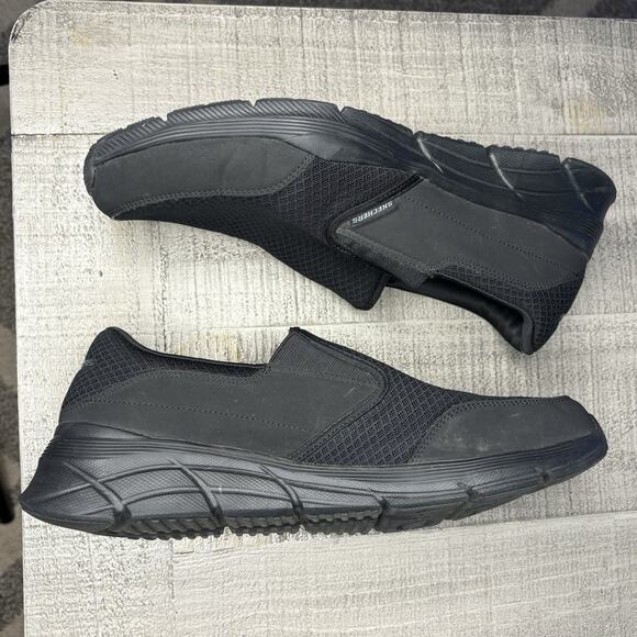 Skechers Men's Size 13 Equalizer 4.0 Persisting Walking Shoes Black Slip On - Picture 7 of 8